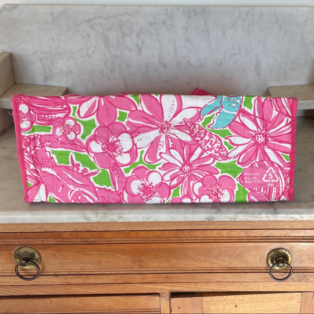 LILLY PULITZER Shore do love shopping Pink and Green Floral Market Eco Tote - Picture 10 of 16